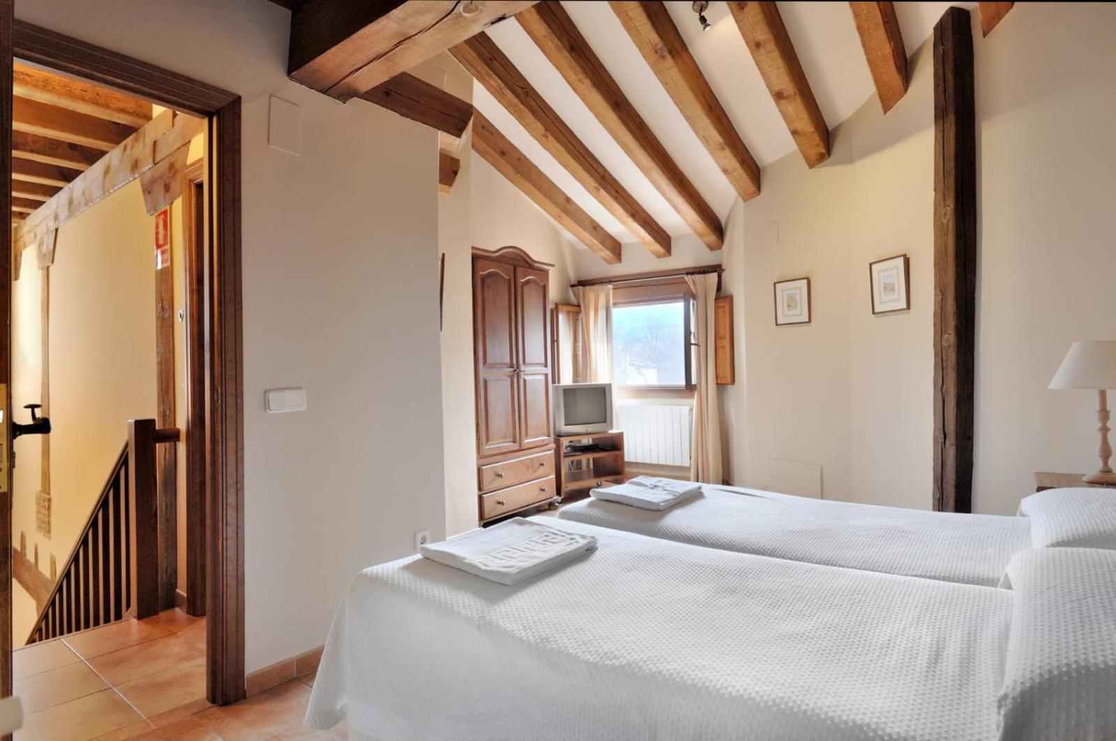 El Patio Villa Canicosa ภายนอก รูปภาพ